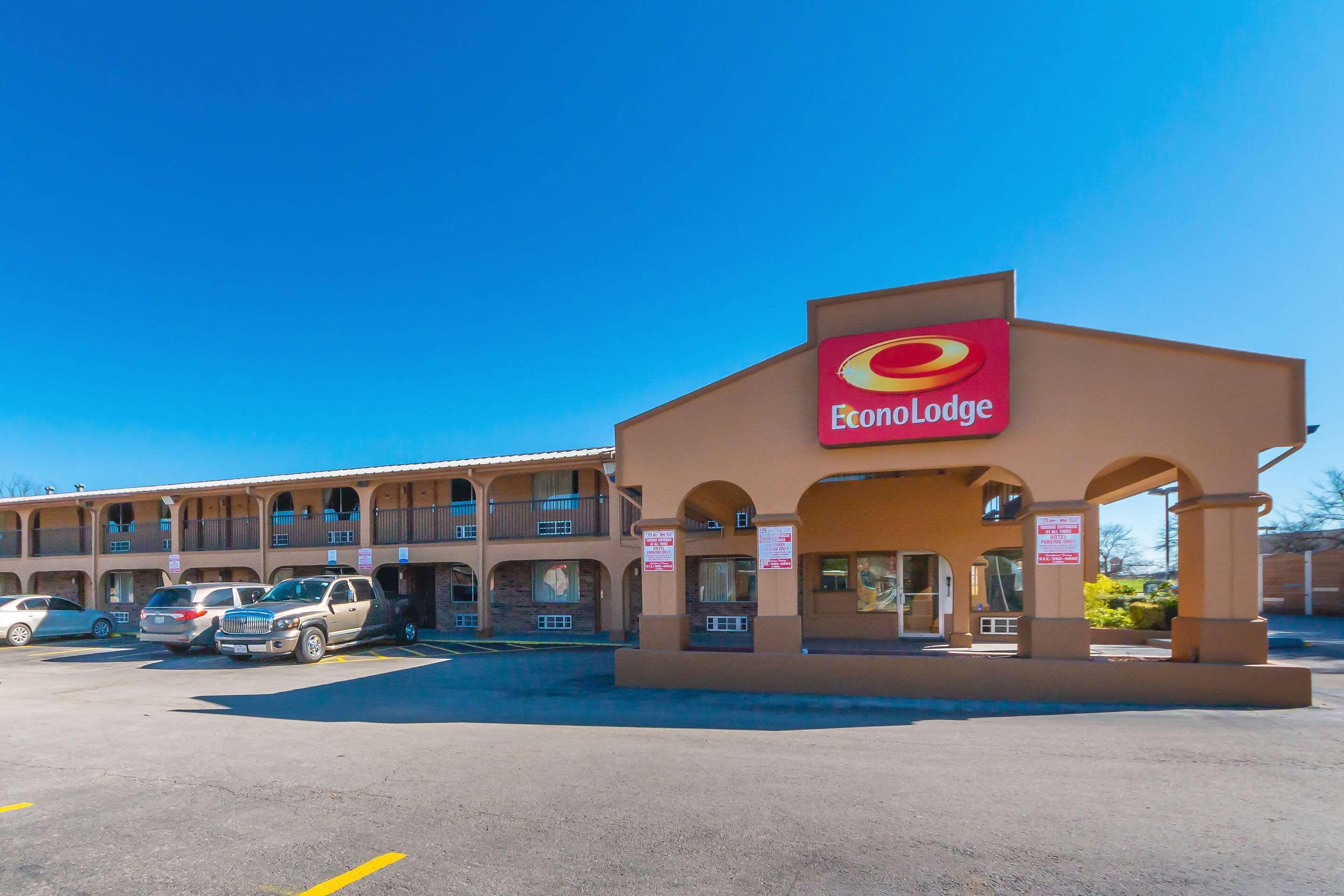 Econo Lodge San Marcos University Area Bagian luar foto